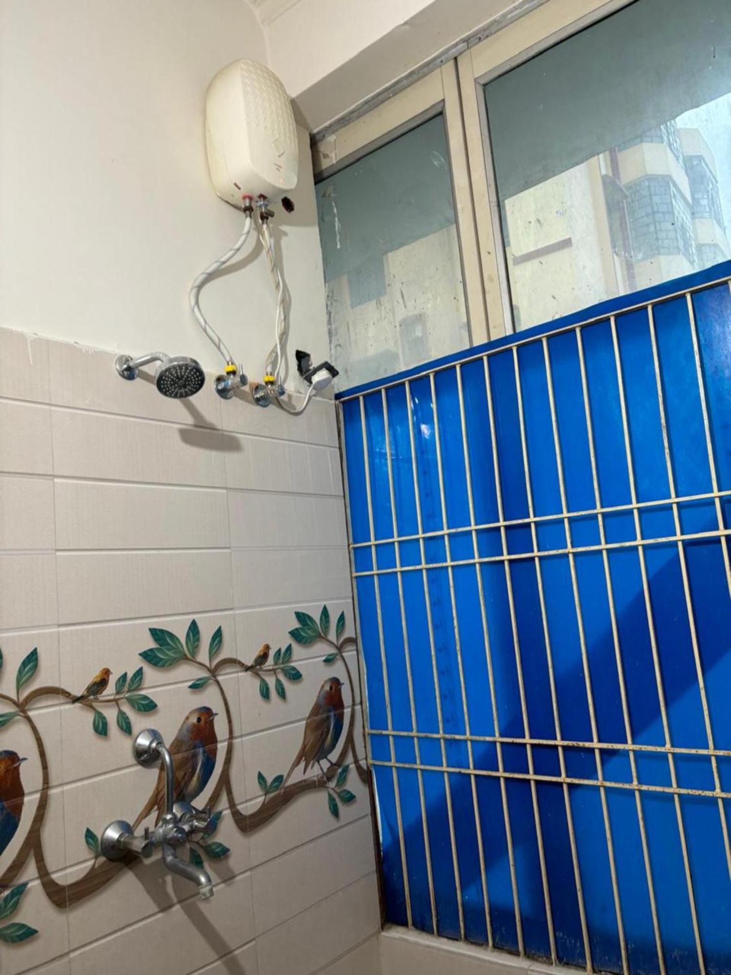Goroomgo Varanasi Paradise Varanasi - Parking & Restaurant Available - Perfect Location And Comfortable Room 외부 사진